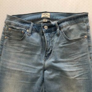 J.Crew 8" toothpick jean in light wash Women Size 29 Tall